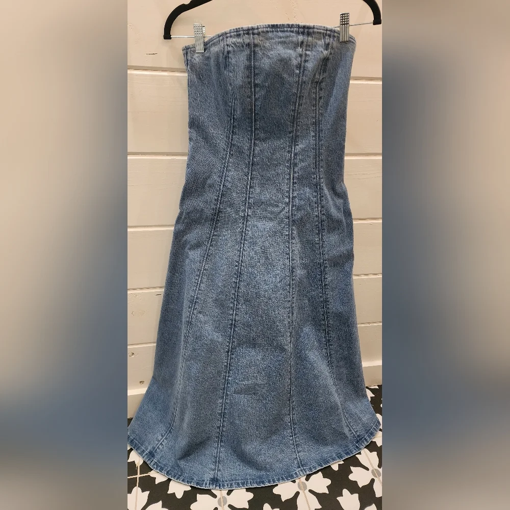 NWT Abercrombie & Fitch Mila Strapless Denim Midi Dress - Blue - size small - Picture 10 of 14